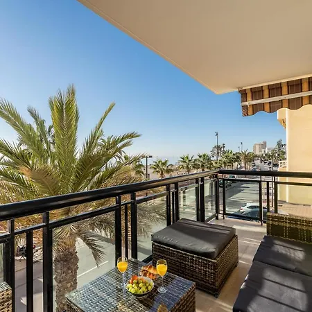 Superb Location Beachfront , 3 Bed With Terrace Fuengirola Exterior photo