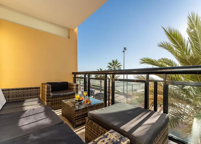 Superb Location Beachfront , 3 Bed With Terrace